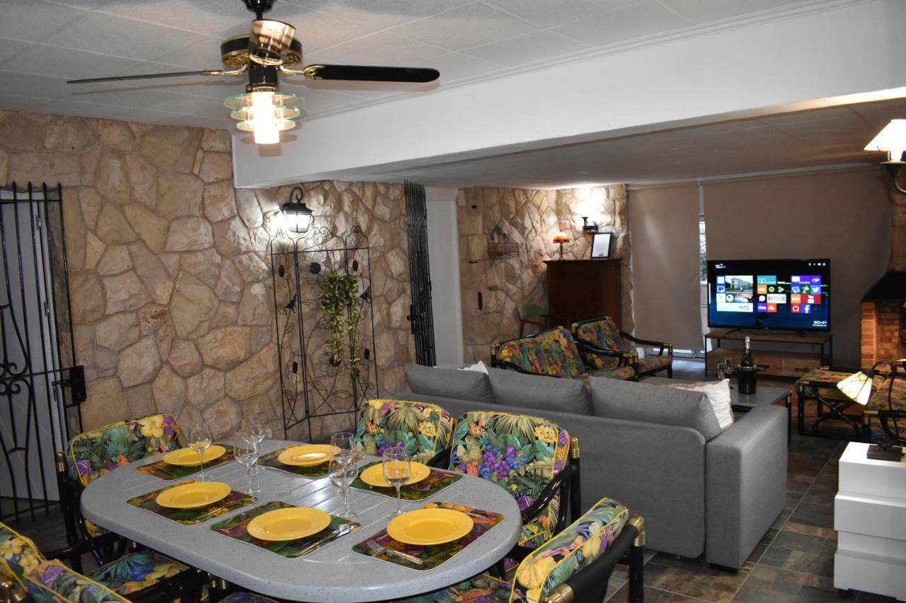 Villa Garden Tarragona Luaran gambar